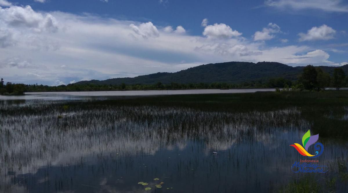 belitung destination Danau Mempaya